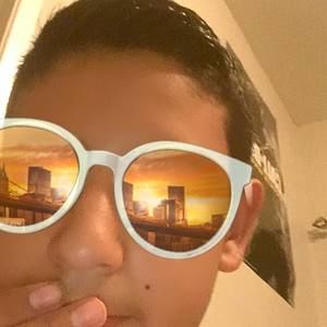 Meet your Posher, Fabian